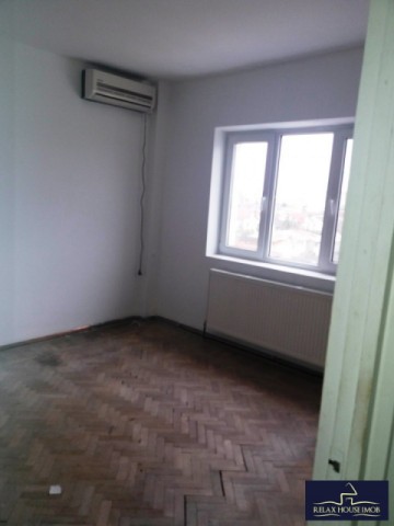 vanzare-apartament-2-camere-confort-1-decomandat-in-ploiesti-zona-cina-bloc-glisant-4